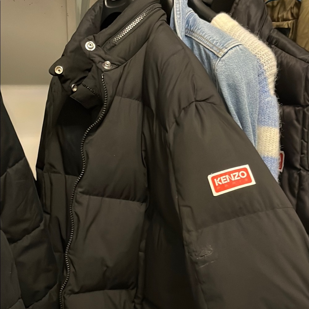 Kenzo Black Puffer Jacket Like new! Size L unisex
